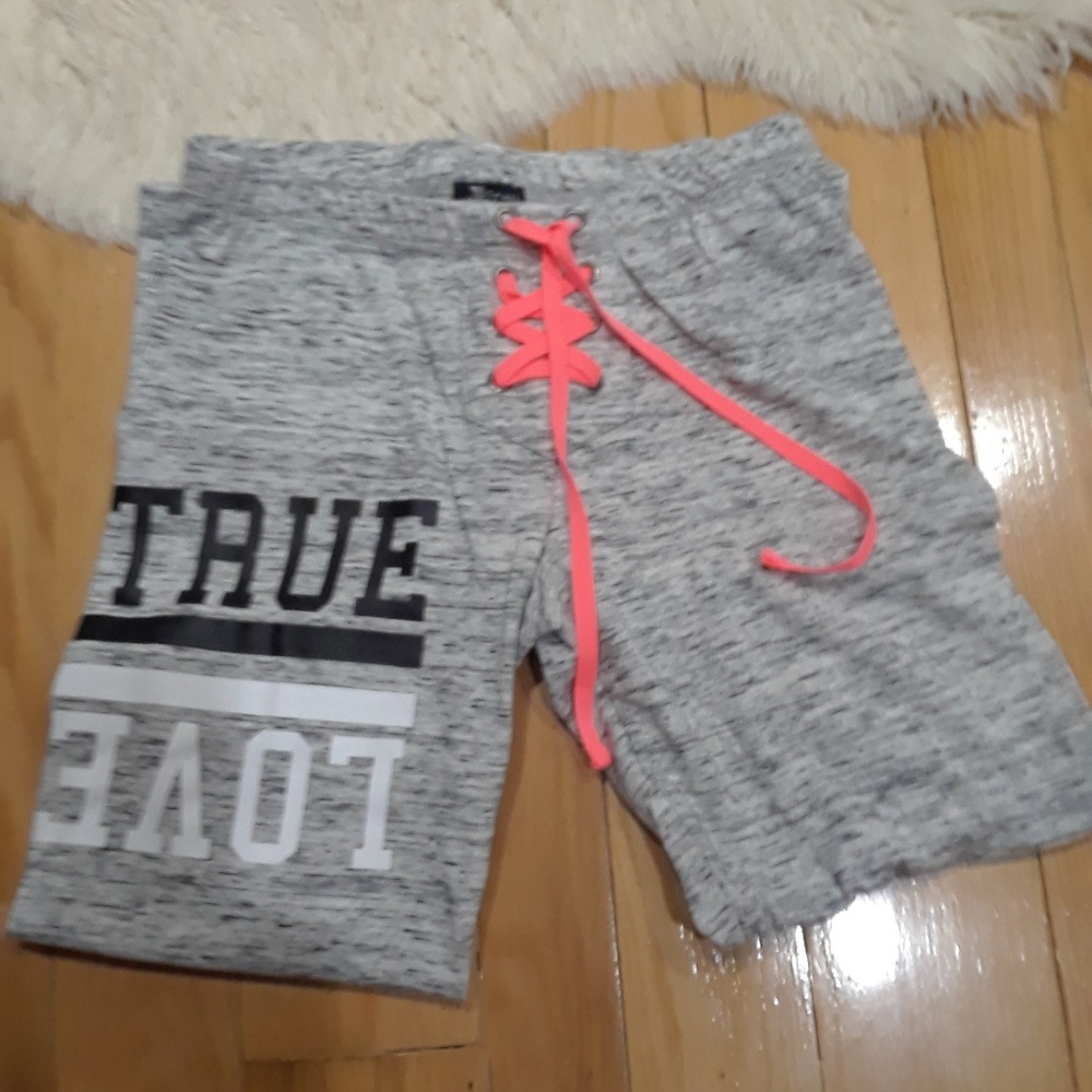 Lightweight sweatpants